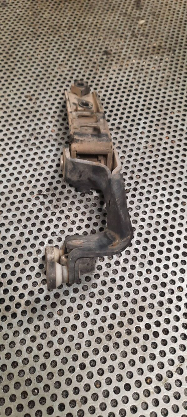 PROWADNICA ROLKOWA DRZWI ŚRODKOWA VOLKSWAGEN T5