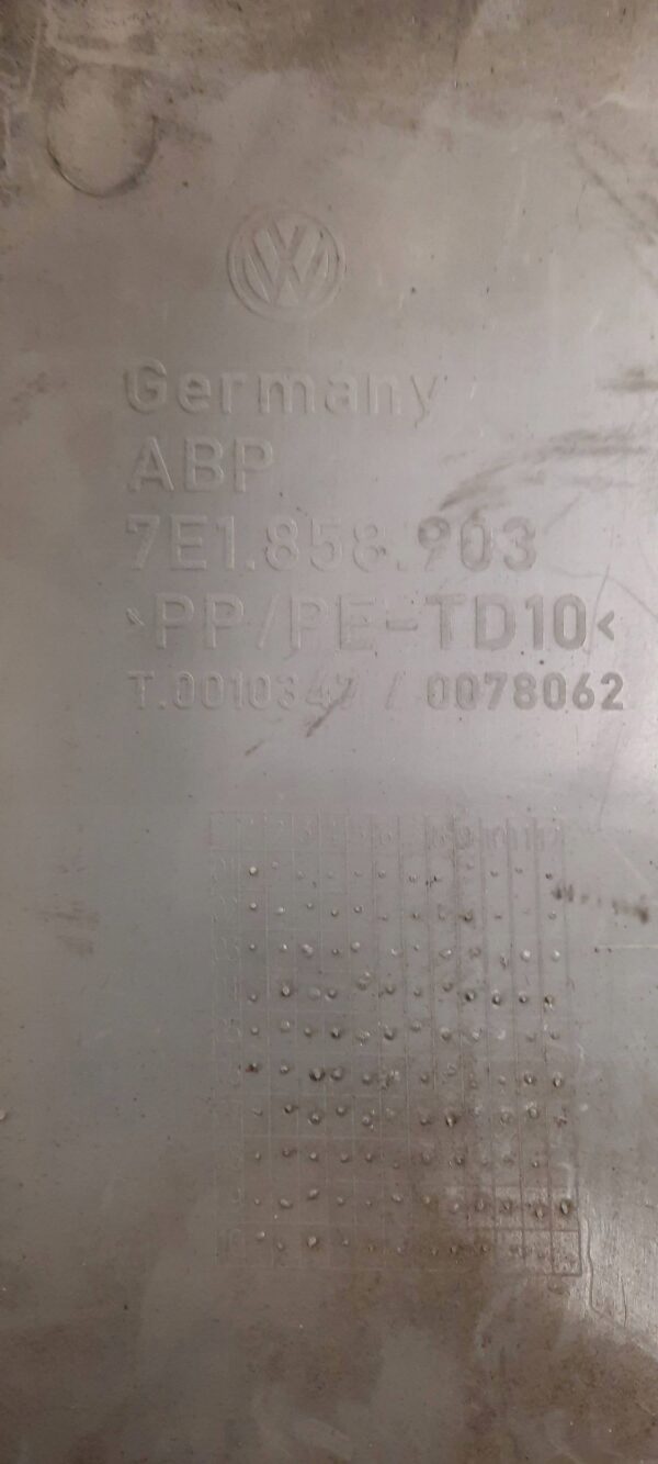 3240bd75d250e800aa74196a09c55d76