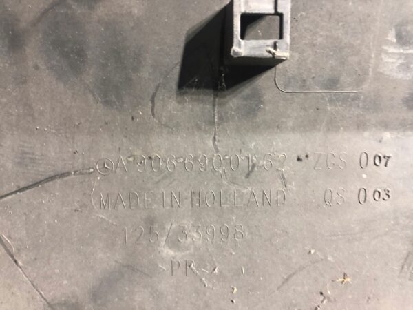 LISTWA DRZWI LEWY PRZÓD NR 2 SPRINTER A9066900162