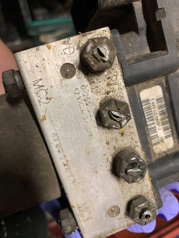 b15edcf460ca2258aa01b39d9175eaf3