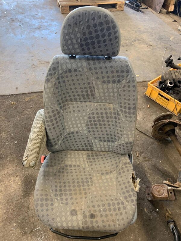 FOTEL PRZEDNI KIEROWCY FORD TRANSIT MK7
