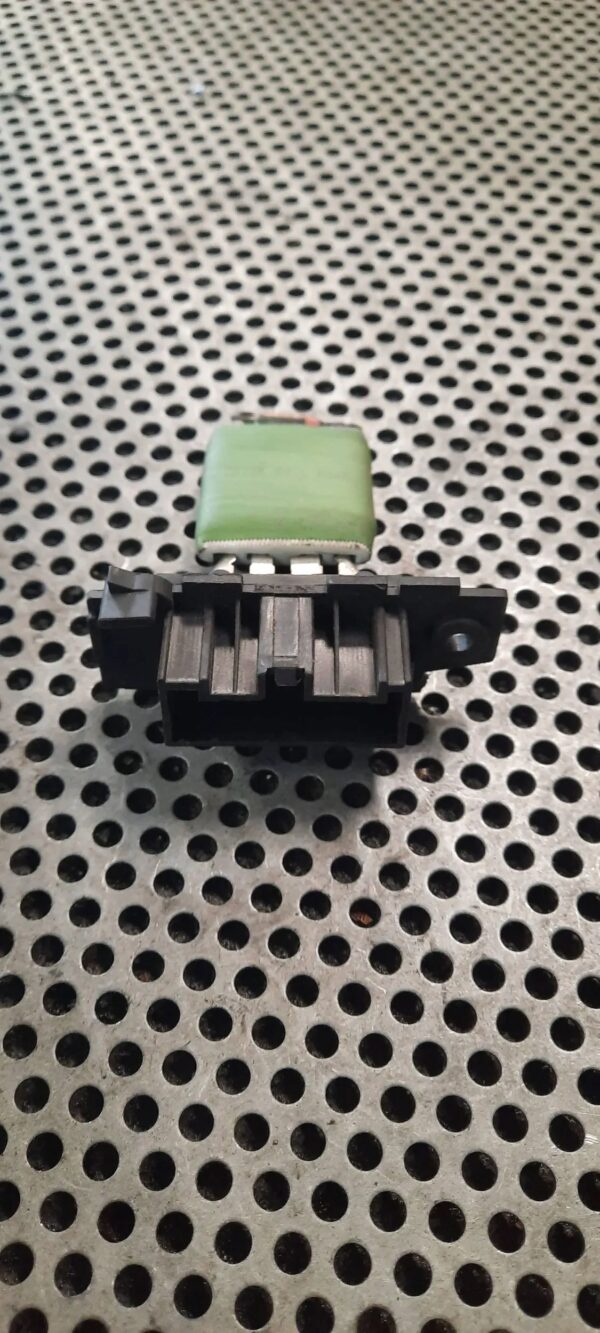 51cb6dda875b9d9a4b3c48ae2a3fb18e