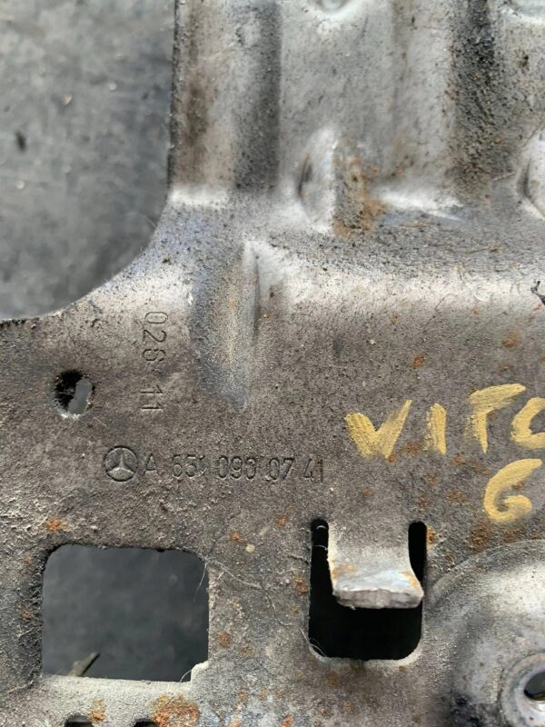 b6a5fce9778073354de8b59fc83762ff