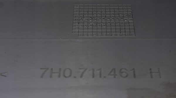 OSŁONA DŹWIGNI HAMULCA RĘCZNEGO VW T5 7H0711461H