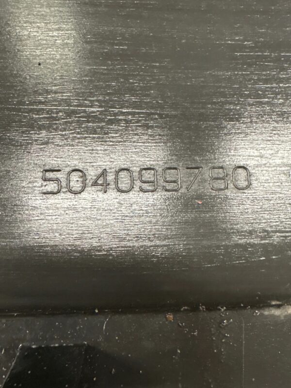 LISTWA BOCZNA IVECO DAILY 06- 504099780