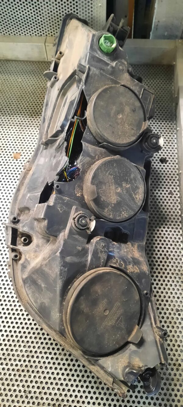 LAMPA PRZEDNIA BOXER DUCATO USZKODZONA