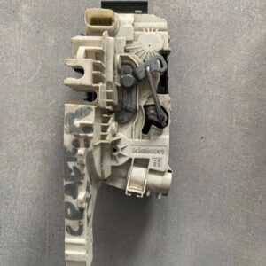 ZAMEK DRZWI MERCEDES BENZ SPRINTER A9067363535