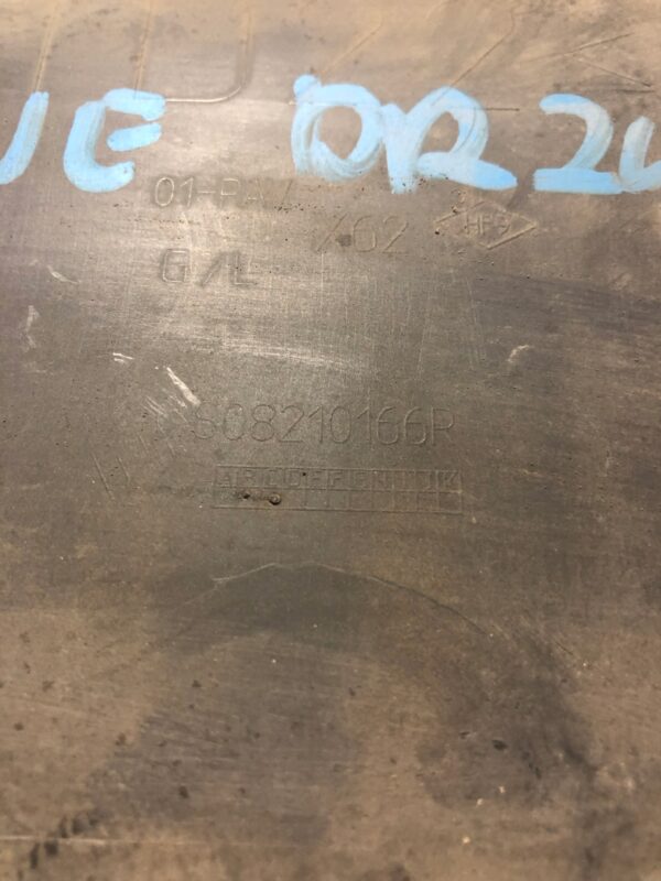 OSŁONA DRZWI LEWY PRZÓD MASTER III 808210166R