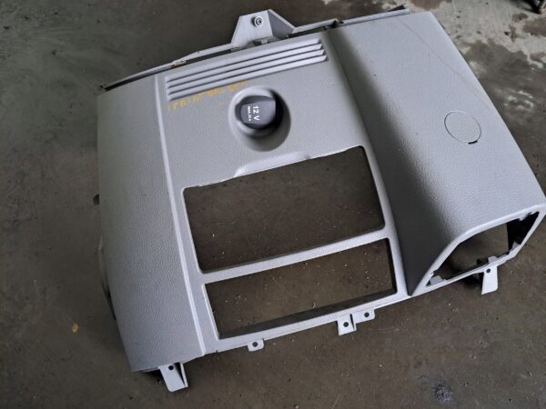 OSŁONA ŚRODKOWA DESKI MERCEDES SPRINTER W906 A9066800031