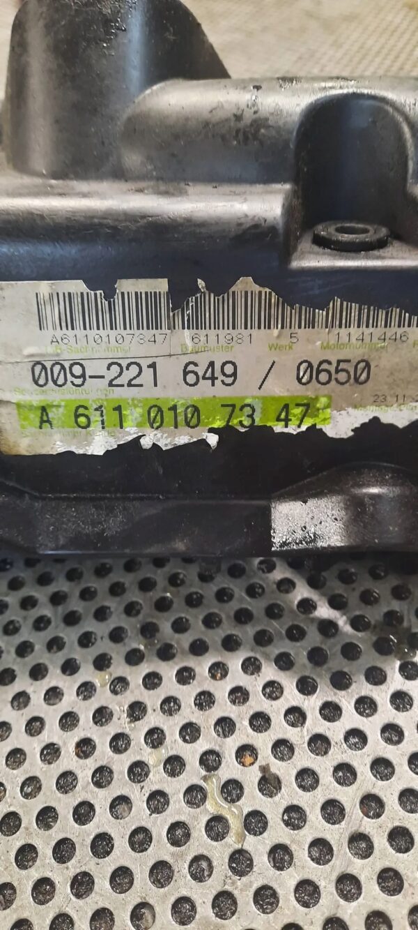 588ad22f55d3e2079721d19f9091a1cc