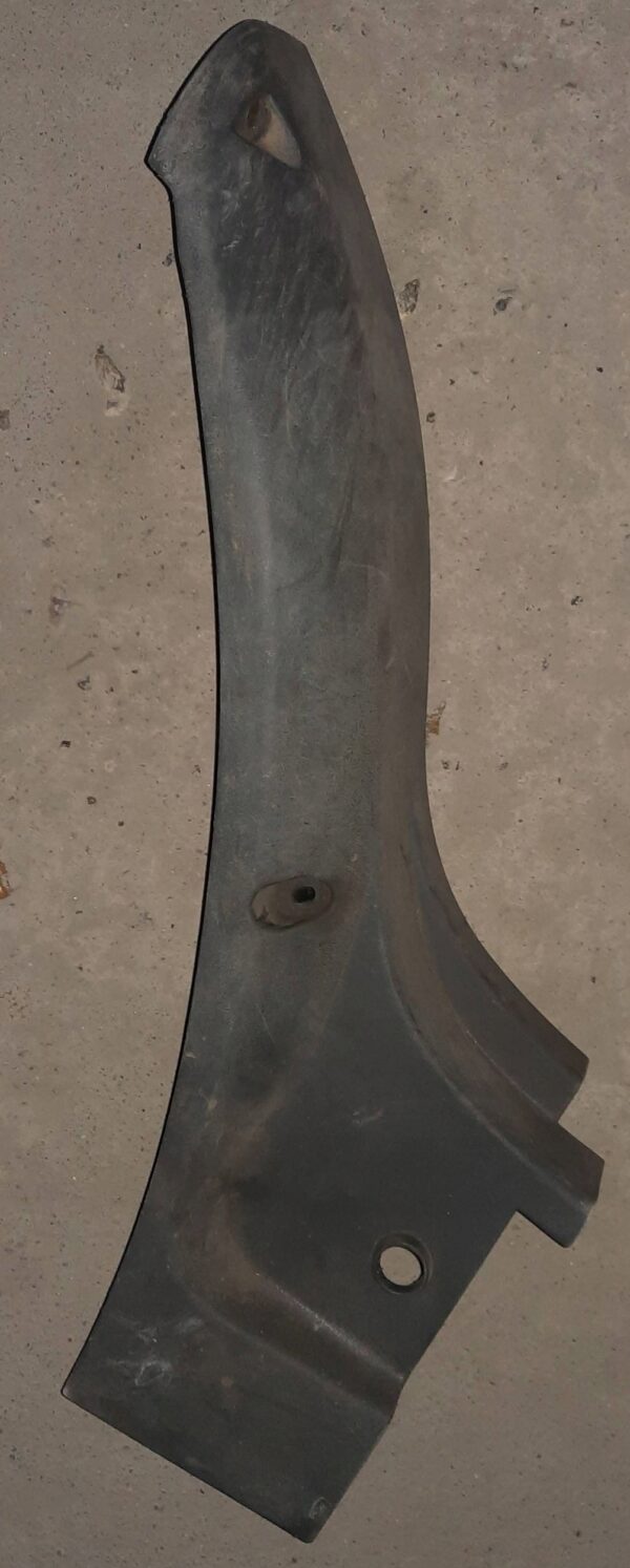 NAKŁADKA NADKOLA LEWY PRZÓD IVECO DAILY IV 500312436