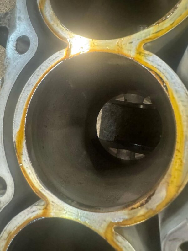 BLOK SILNIKA MERCEDES SPRINTER 1.8 KOMPRESOR OM 271.951 ŁADNY