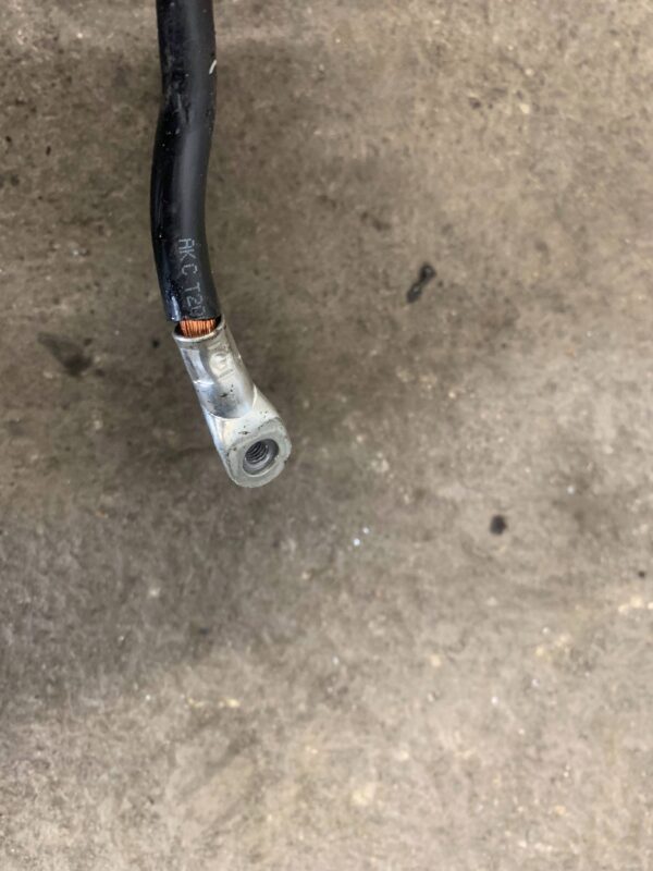 KLEMA PRZEWÓD AKUMULATORA VOLKSWAGEN T6