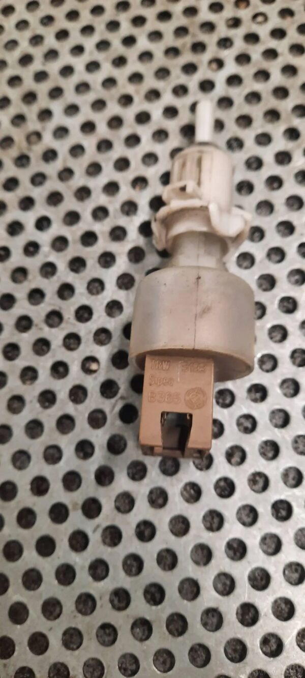 CZUJNIK POŁOŻENIA PEDAŁU SPRZĘGŁA FIAT DUCATO