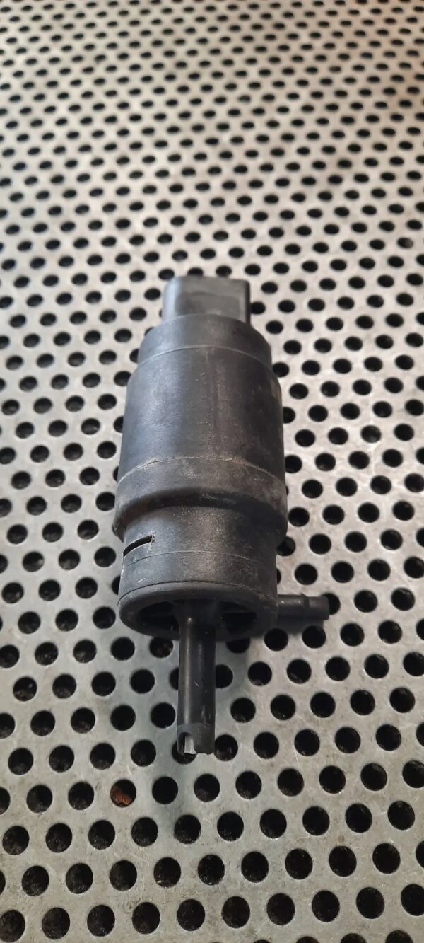 1f538084a5a851fa749048f594607583