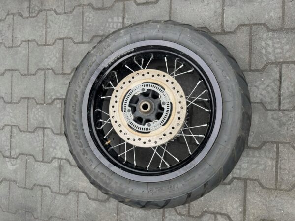 bdfd2a0a3929b2f36c26f1478bbac416.jpg FELGA TYLNA TRIUMPH TIGER 800 XCA 18-20 T2014400 KOŁO TYŁ