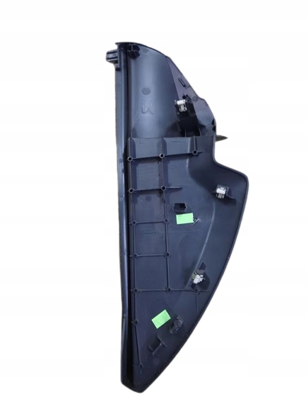 OSŁONA DESKI PRAWA RENAULT TRAFIC III 93868016