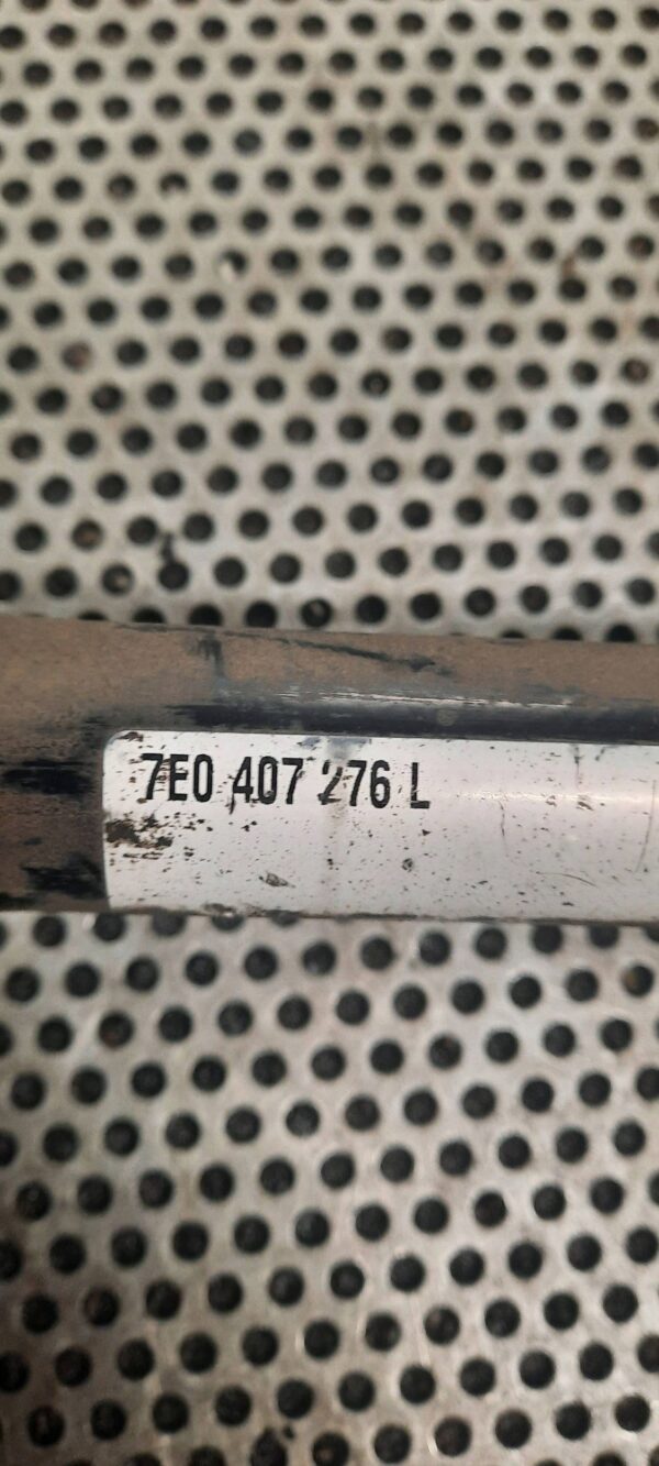 PÓŁOŚ PRZEDNIA 7E0407276L VOLKSWAGEN T6