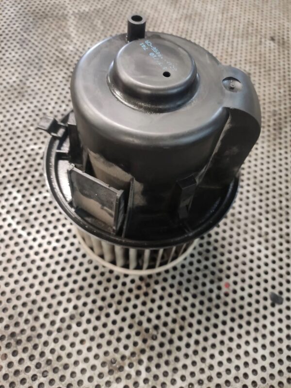 WENTYLATOR NAWIEWU FORD TRANSIT G1UHN