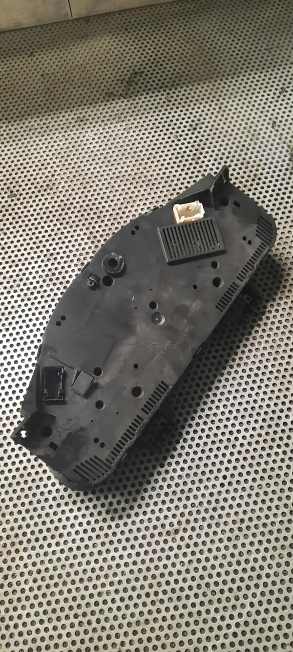 LICZNIK MERCEDES SPRINTER 88311295