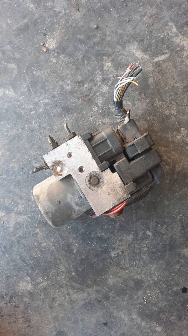 POMPA ABS TRANSIT 00-06 1C152M110AD