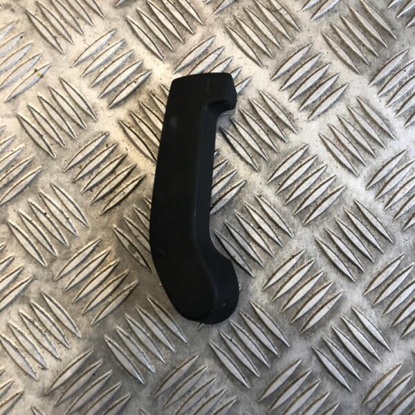 KLAMKA DRZWI WEWNĘTRZNA TYŁ MASTER 8200766676