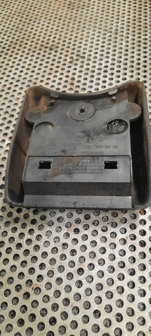 8182bdee7f3661652009b5823d0e43e3