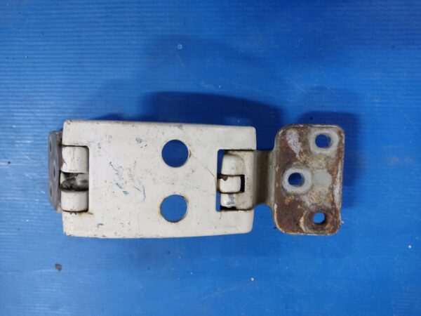 ZAWIAS DRZWI TYŁ LEWY GÓRNY 270 SPRINTER 906