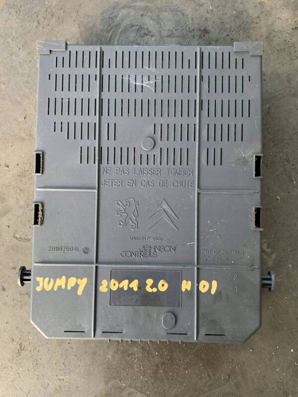 SKRZYNKA BEZPIECZNIKÓW BSI 281197595 JUMPY 2.0 HDI