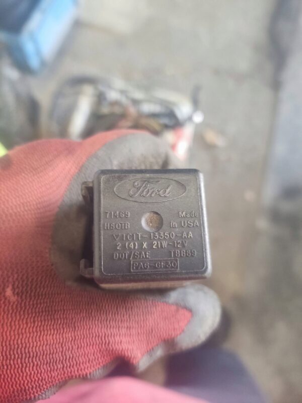 704314e1bb27b46ed0afa9f3a801c383