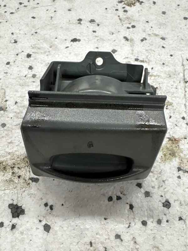 UCHWYT NA KUBEK DAILY 06- 3802682