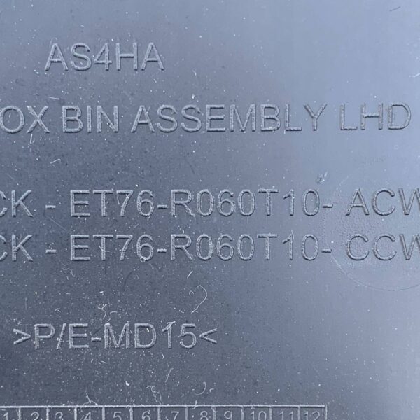 SCHOWEK PASAŻERA DESKI ET76R060T10 FORD TRANSIT COURIER