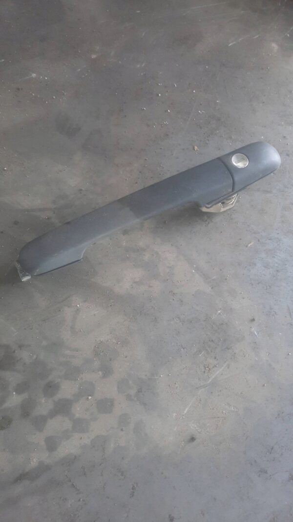 KLAMKA ZEWNETRZNA DRZWI PRZEDNICH PRAWA SPRINTER 903 96-06