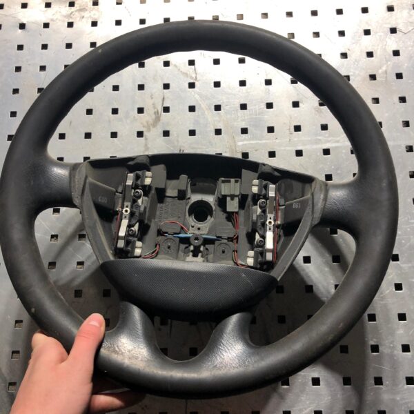 KIEROWNICA RENAULT TRAFIC VIVARO 8200201344