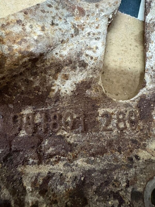 ŁAPA MOCOWANIE SILNIKA DUCATO 14- 9818013280