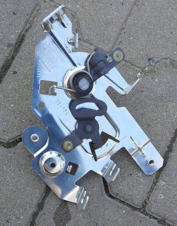 e039cdd82e59c765cf284dbc4626d7b2