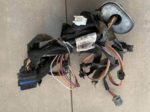 WIĄZKA PRZEWODÓW DRZWI PRZEDNICH PRAWYCH 241244590R RENAULT MASTER III