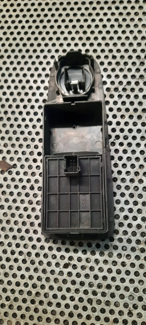 02845de5bca5fab998a1a2dc1e03b1ac