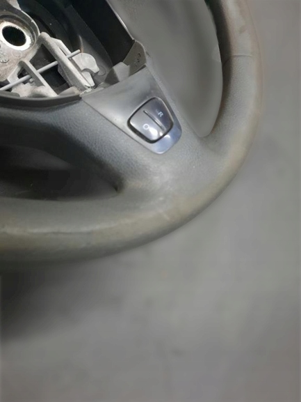 KIEROWNICA TRAFIC VIVARO III 484000016R FV