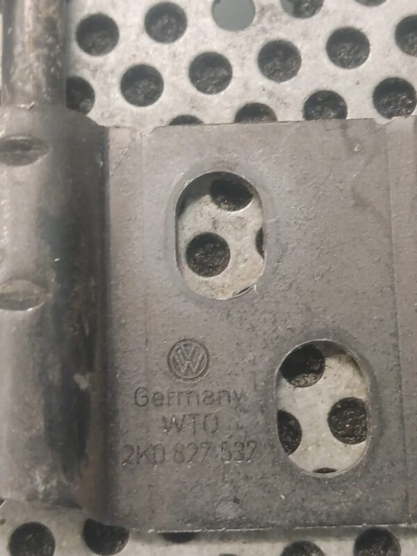 bb819c1ac358e3c2a45b42e905df5303