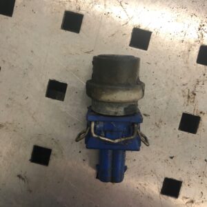 CZUJNIK TEMPERATURY PŁYNU VOLKSWAGEN T4 2.5 FV