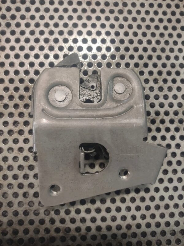 3bb799e77b56d26e9cc50e3ed9551d37