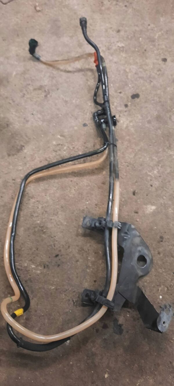 PRZEWODY PALIWA 175285313R RENAULT TRAFIC