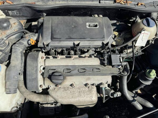 c8cb57296deb41e8bb2e347582ce3721