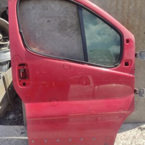 DRZWI PRAWE TRAFIC VIVARO PRIMASTAR 01-14 NR24 CZERWONY