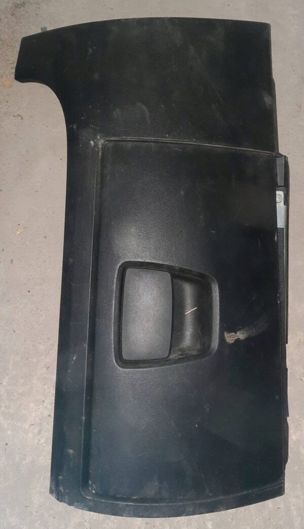 4063c284611e9f6187dbd36fa5439400