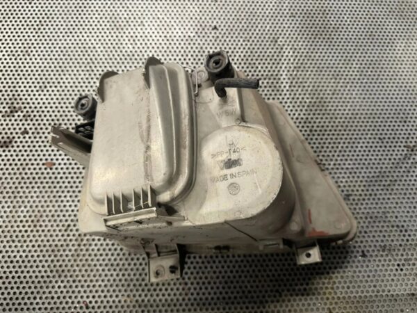 LAMPA LEWY PRZÓD EU MERCEDES VITO 638