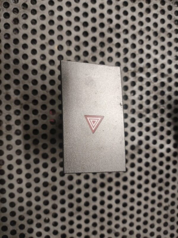 PRZEŁĄCZNIK ŚWIATEŁ AWARYJNYCH OPEL VECTRA C 24441250