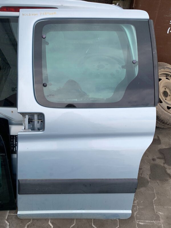 DRZWI BOCZNE PRZESUWNE LEWE BERLINGO PARTNER 96-08