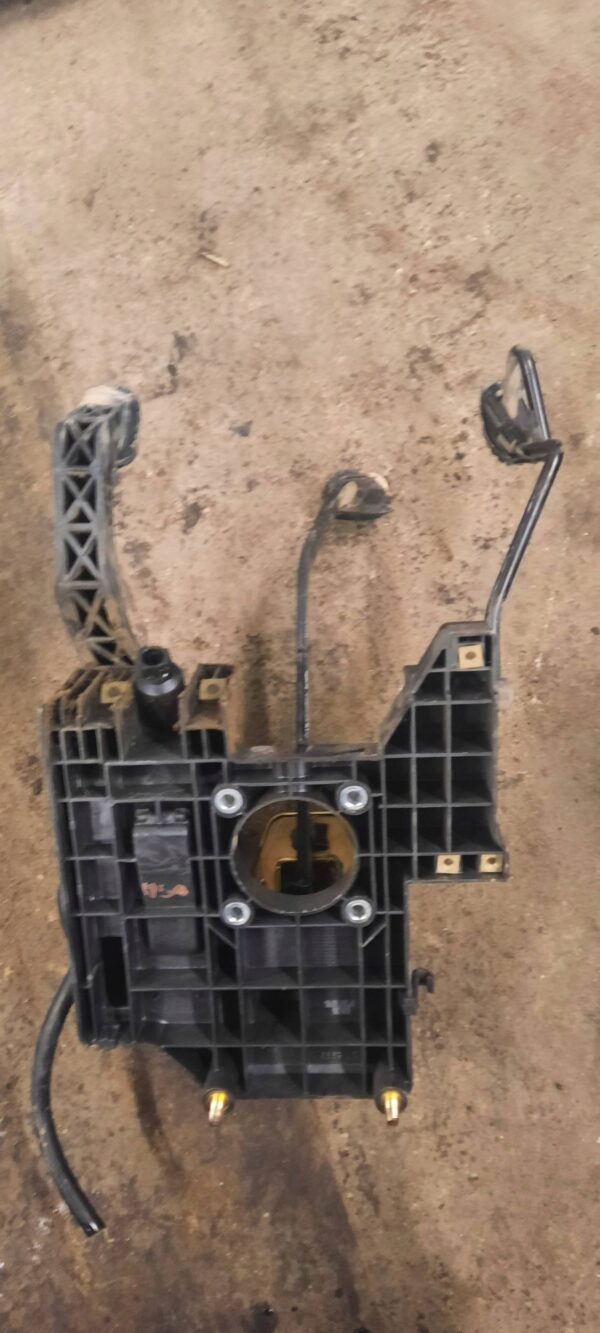 cdd1eb151405d27203284d863333a30a